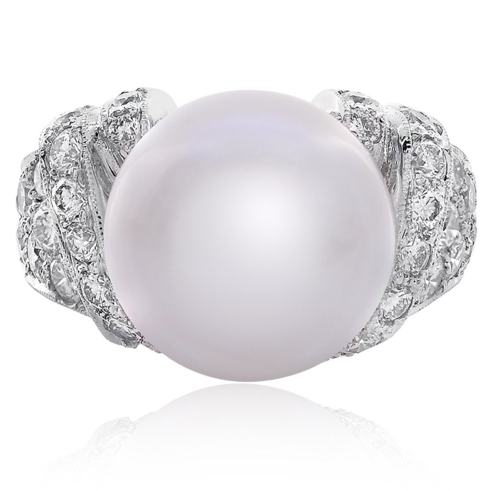 14 mm South Sea Pearl & Round Diamond Ring